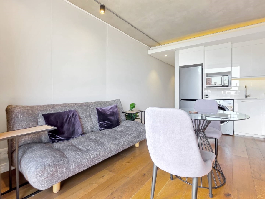 1 Bedroom Property for Sale in De Waterkant Western Cape